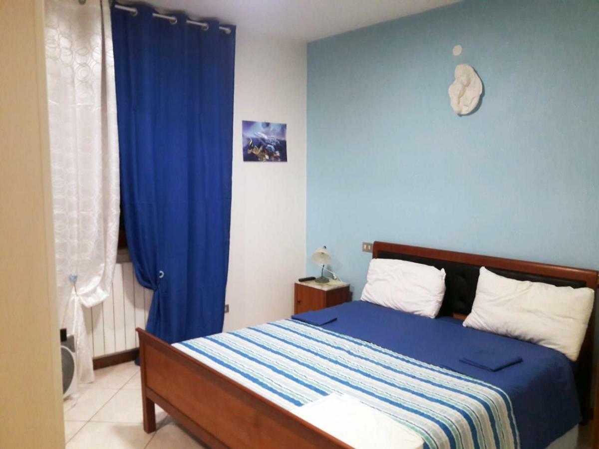 Affittacamere Lo Scoiattolo Di Mannocchi Lorella Porto SantʼElpidio Exteriér fotografie